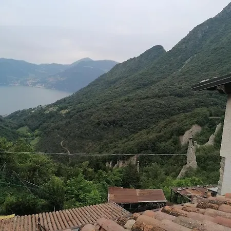 Casa Vacanze 'la Piazza' Zone