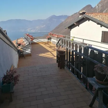Casa Vacanze 'la Piazza' Dom wakacyjny